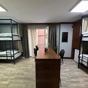Dormitory Room Mixed